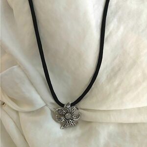RARE! John Hardy Sunburst/Sunflower Necklace